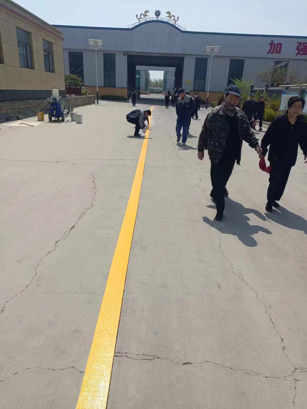 山东某特种陶瓷道路标线工程圆满完成(图1)
